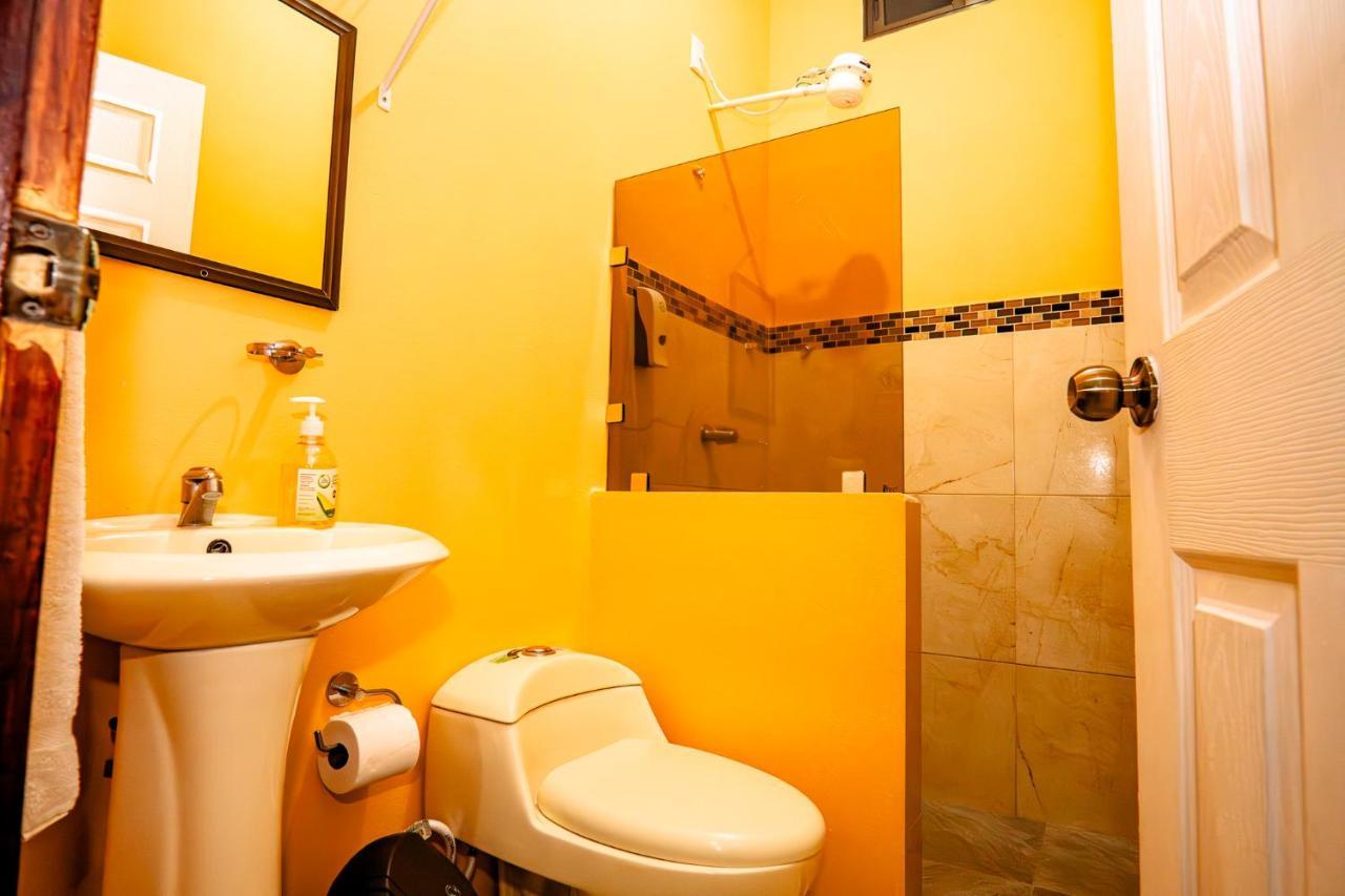 Apartamento Aliga 1 Quepos Eksteriør billede